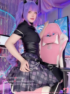 Rizuna - Tokoyami Towa_02