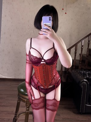 BANBANKO 半半子 – RED 赤紅 Vol.03_47