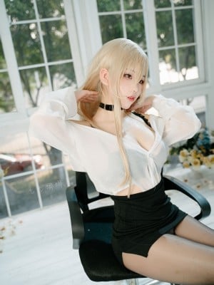 七七娜娜子 怨仇办公室_05