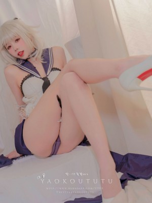 咬一口兔娘ovo 梳妆的大小姐-可畏_35