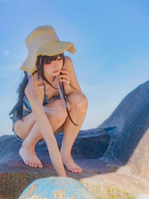 咬一口兔娘ovo 海の夏日_78