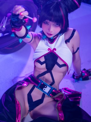 Umeko J - Juri Han_023
