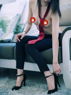 JVID 阿黎《实习生全裸上班日记》_image (81)