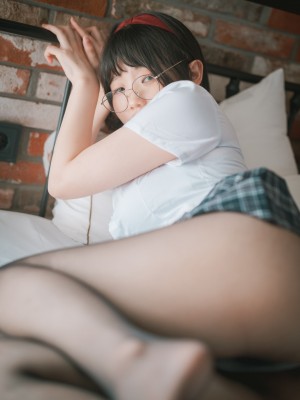 [DJAWA] Mimmi - Model Student_030