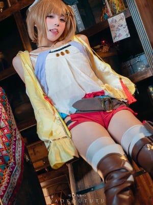 咬一口兔娘ovo - Ryza's secret workshop 莱莎的秘密工坊_11_STM06376