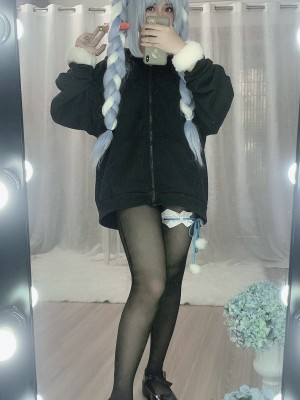 AZURE - PEKORA BUNNY_35