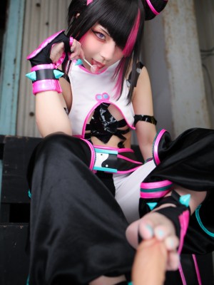 Comonun - Juri_119