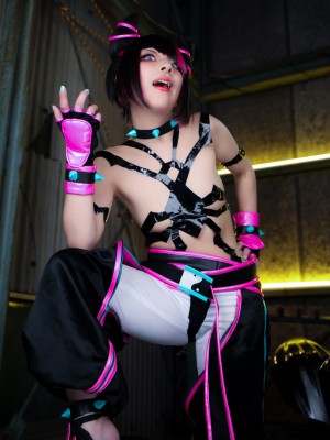 Comonun - Juri_150