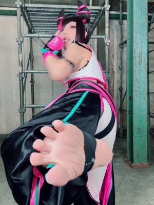 Comonun - Juri_323