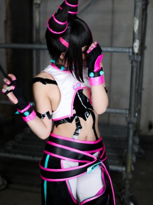 Comonun - Juri_099