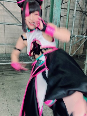 Comonun - Juri_284
