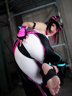 Comonun - Juri_044