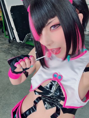 Comonun - Juri_285