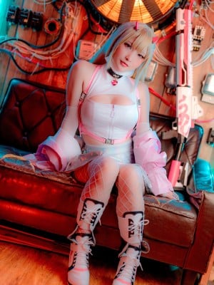 [Fantasy Factory] 小丁 – NIKKE 毒蛇_ 010
