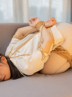 ஐ少女秩序ஐ - 内部私定 激萌萝莉捆绑塞跳蛋 全裸出浴(含V)_056