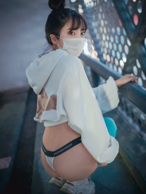 [DJAWA] Hanari 하나리 - Loose and Tight Cool Mint_DJAWA_00044