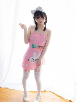 [少女秩序] 小鱼 - 粉色肚兜 PIC_03