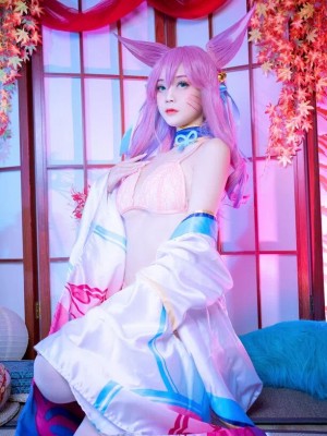 Yuki Hiino - Ahri Spirit Blossom_15