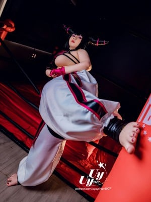 UyUy - Juri Han_02