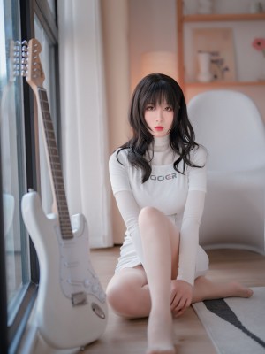 轩萧学姐 吉他妹妹肉丝套_45