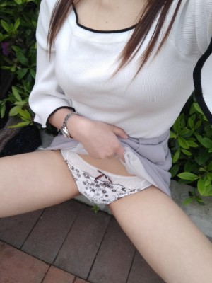 苏苏小公主酱 - 公园短裙_027