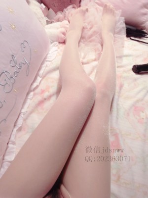 萌兰酱(萌小兔 草莓味兰兰)  - 白色旗袍_084