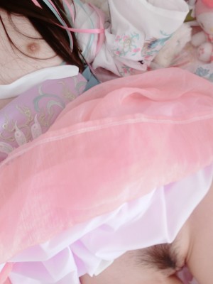 萌兰酱(萌小兔 草莓味兰兰)  - 古装汉服诱惑_072