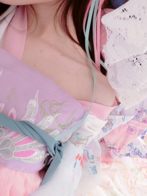 萌兰酱(萌小兔 草莓味兰兰)  - 古装汉服诱惑_081