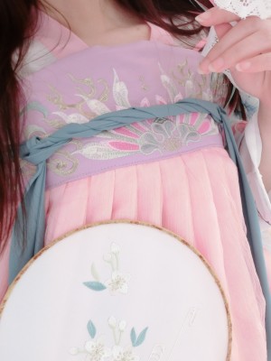 萌兰酱(萌小兔 草莓味兰兰)  - 古装汉服诱惑_086