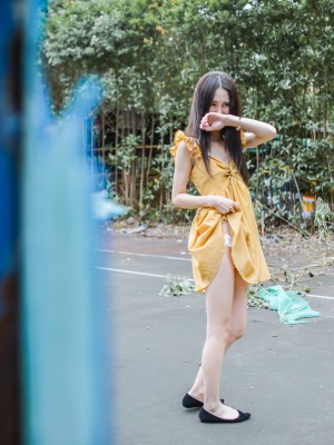 萌兰酱(萌小兔 草莓味兰兰)  - 上海大学露出_014