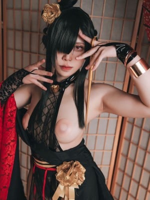 Tokar -  Yor Forger (Ninja ver)_05