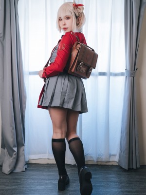 Tokar - Nishikigi Chisato_08