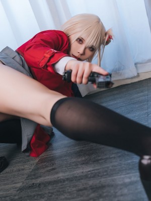 Tokar - Nishikigi Chisato_49