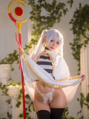 Umeko J - Frieren_013