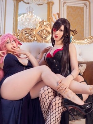Mikomi Hokina & Yuzu Pyon – Yae Miko Dress & Beidou Dress_16