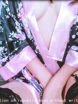 镜颜欢 - 少妇の私生活_002
