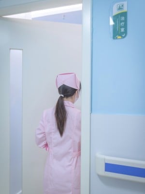 鹿初 - 护士_073
