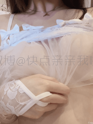 快点亲亲我吖 - 草莓白丝_036