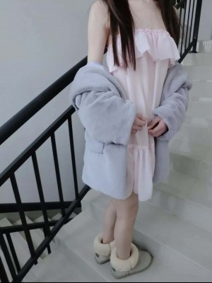 萌兰酱(萌小兔 草莓味兰兰) -  双人楼道露出_032