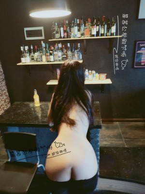 原来是茜公举殿下 - 吧台黑丝_004