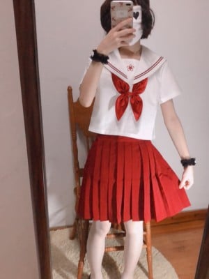 小结巴 - 红色JK制服白丝_001