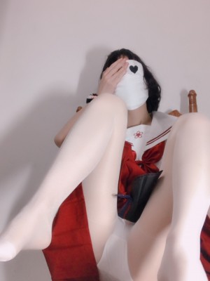 小结巴 - 红色JK制服白丝_023