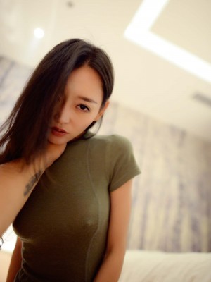 月暖彡如梵音 - 绿色上衣_017