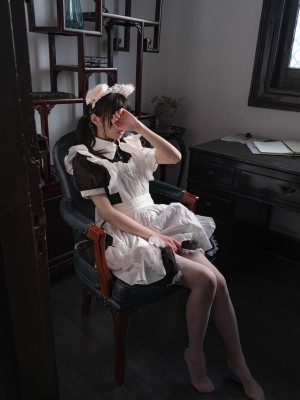 森萝财团 - 小七-女仆_0029