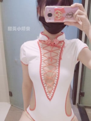 沈娇娇(甜美小娇妾) - 白色扣盘泳衣_0006