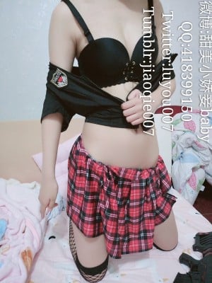 沈娇娇(甜美小娇妾) - 露乳短裙_004