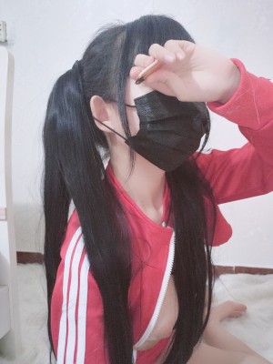 沈娇娇(甜美小娇妾) - 七三款红色运动服_007