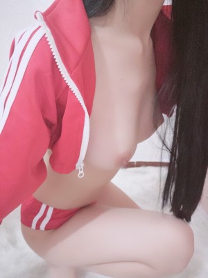 沈娇娇(甜美小娇妾) - 七三款红色运动服_024