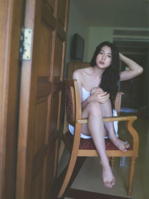 三吉彩花 - わたし_089P