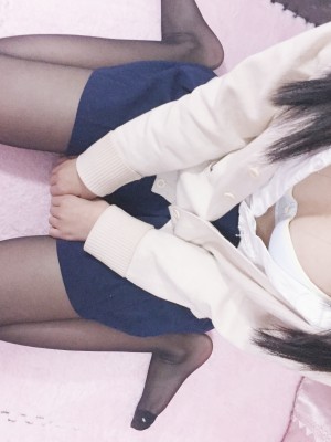 水酱是胖企鹅 - 黑丝少女_014